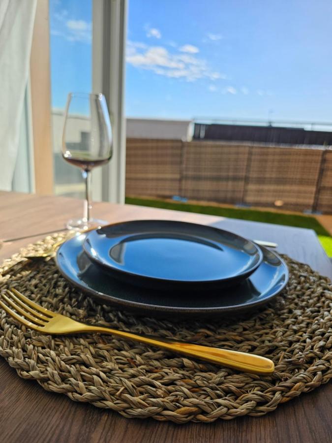 Stylish Rooftop Avec Terrasse A 2Pas De Disney Paris モンテヴラン エクステリア 写真